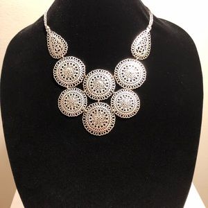 Stella & Dot Statement Necklace